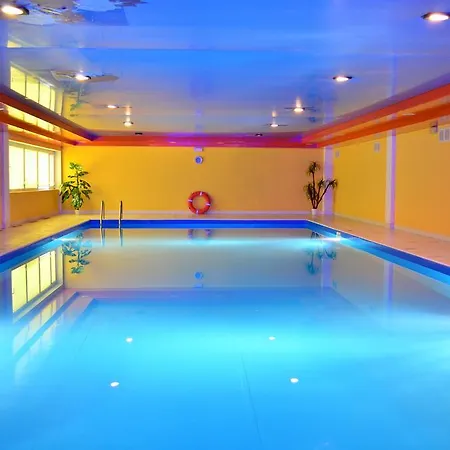 Mikorzyn Hotel 3*